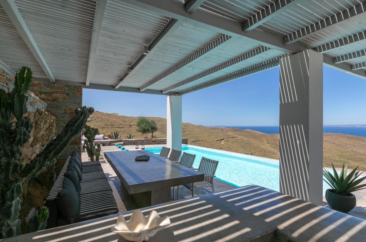 Villa Meli Otzias Bagian luar foto