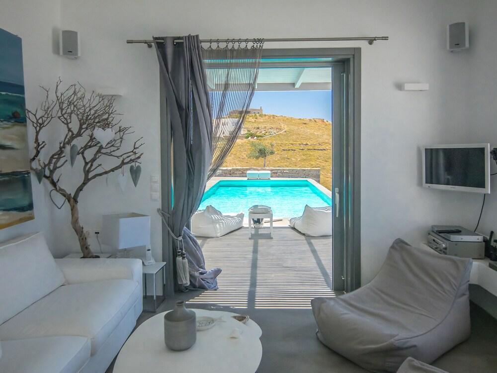 Villa Meli Otzias Bagian luar foto