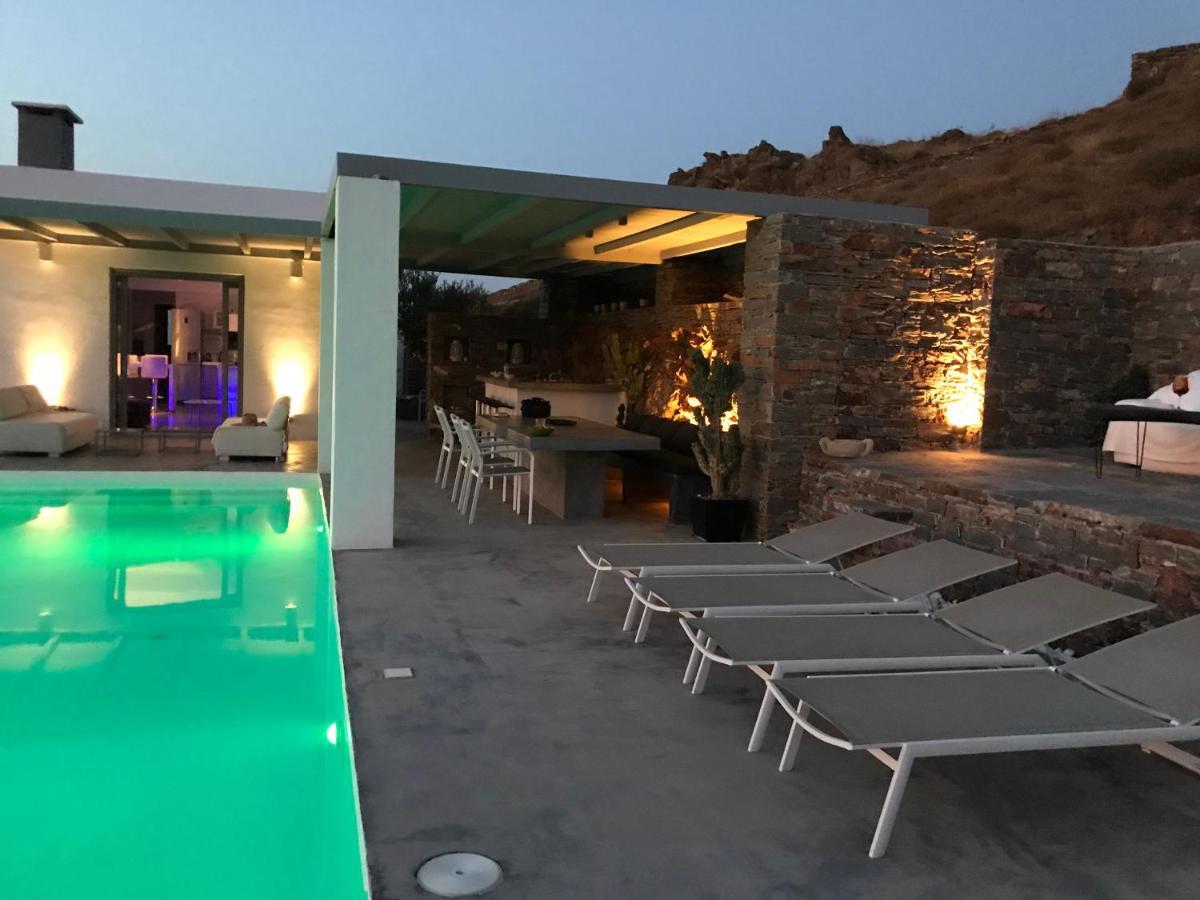 Villa Meli Otzias Bagian luar foto